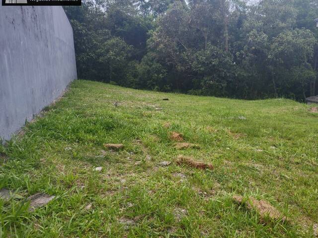 #245 - Terreno em condomínio para Venda em Mogi das Cruzes - SP