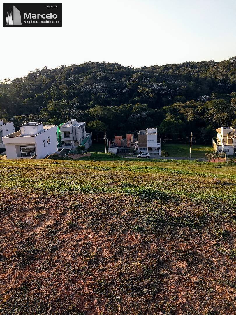 Terreno Condomínio Aruã Brisas